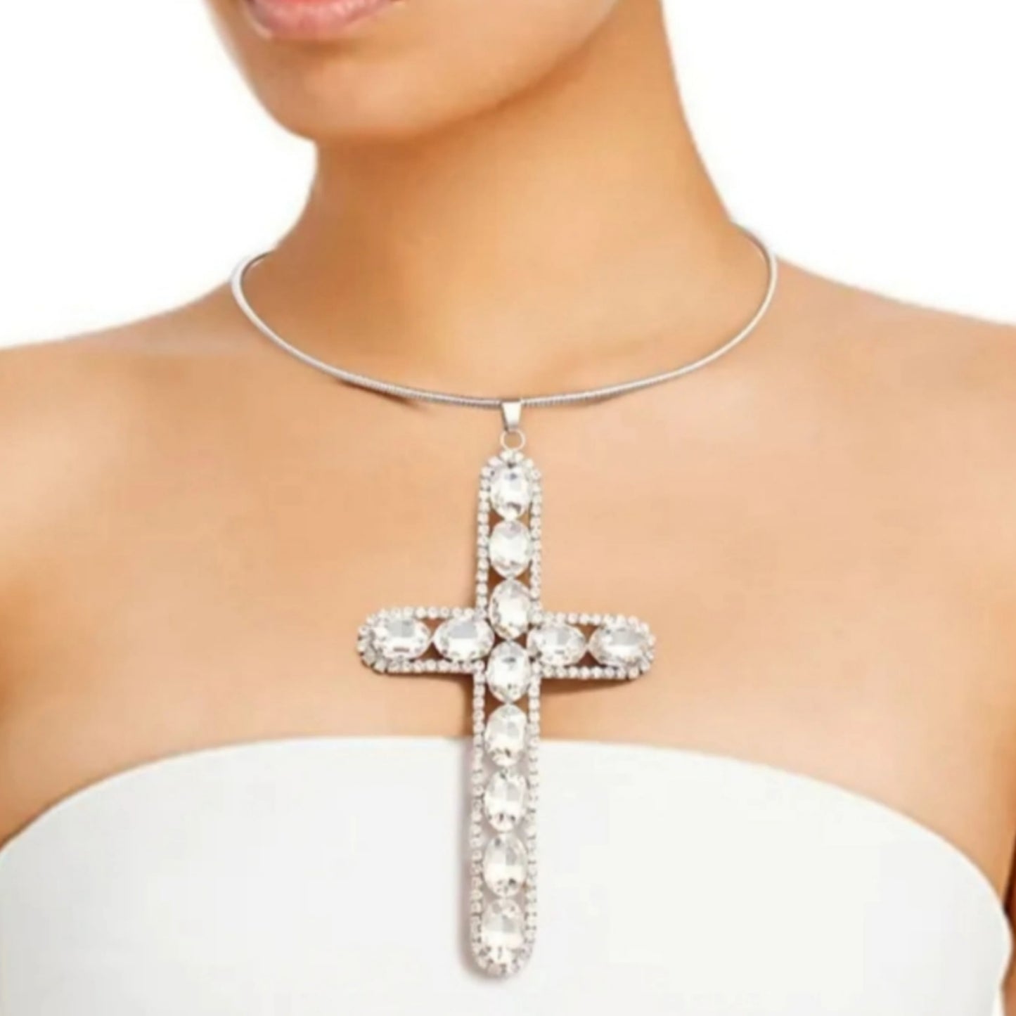 Elegant Silver Cross Necklace Set